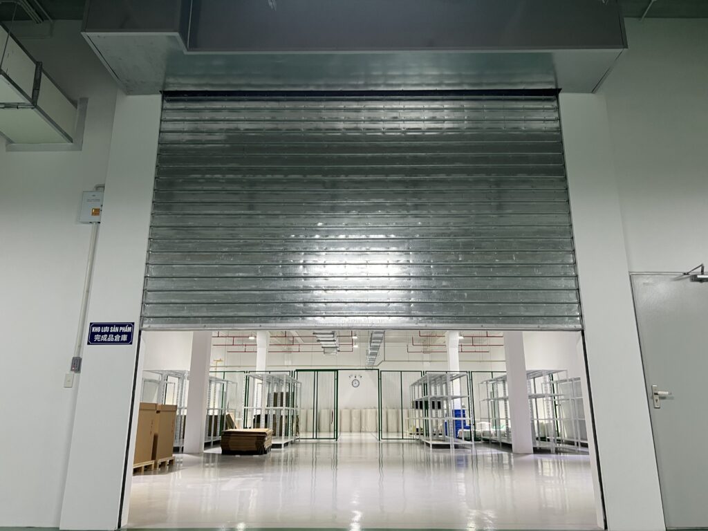 Nhà máy Samsung Bắc Ninh tin chọn cửa chống cháy Shielddoor 1 Ảnh cửa chống cháy Shielddoor thi công tại Nhà máy Samsung Bắc Ninh